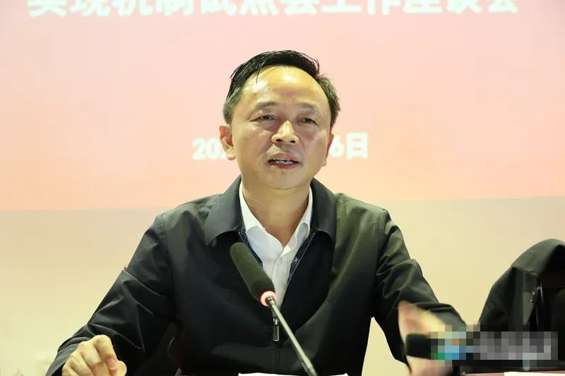 田刚让生态优势转化为经济优势和发展优势