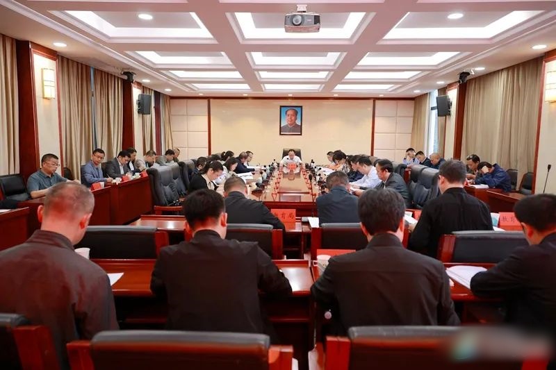 县委教育工作领导小组召开2024年第二次全体会议 - 通道县人民政府