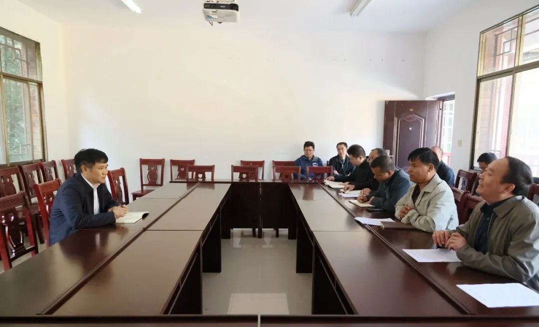 覃歇民调研指导双江镇巩固拓展脱贫攻坚成果同乡村振兴有效衔接工作
